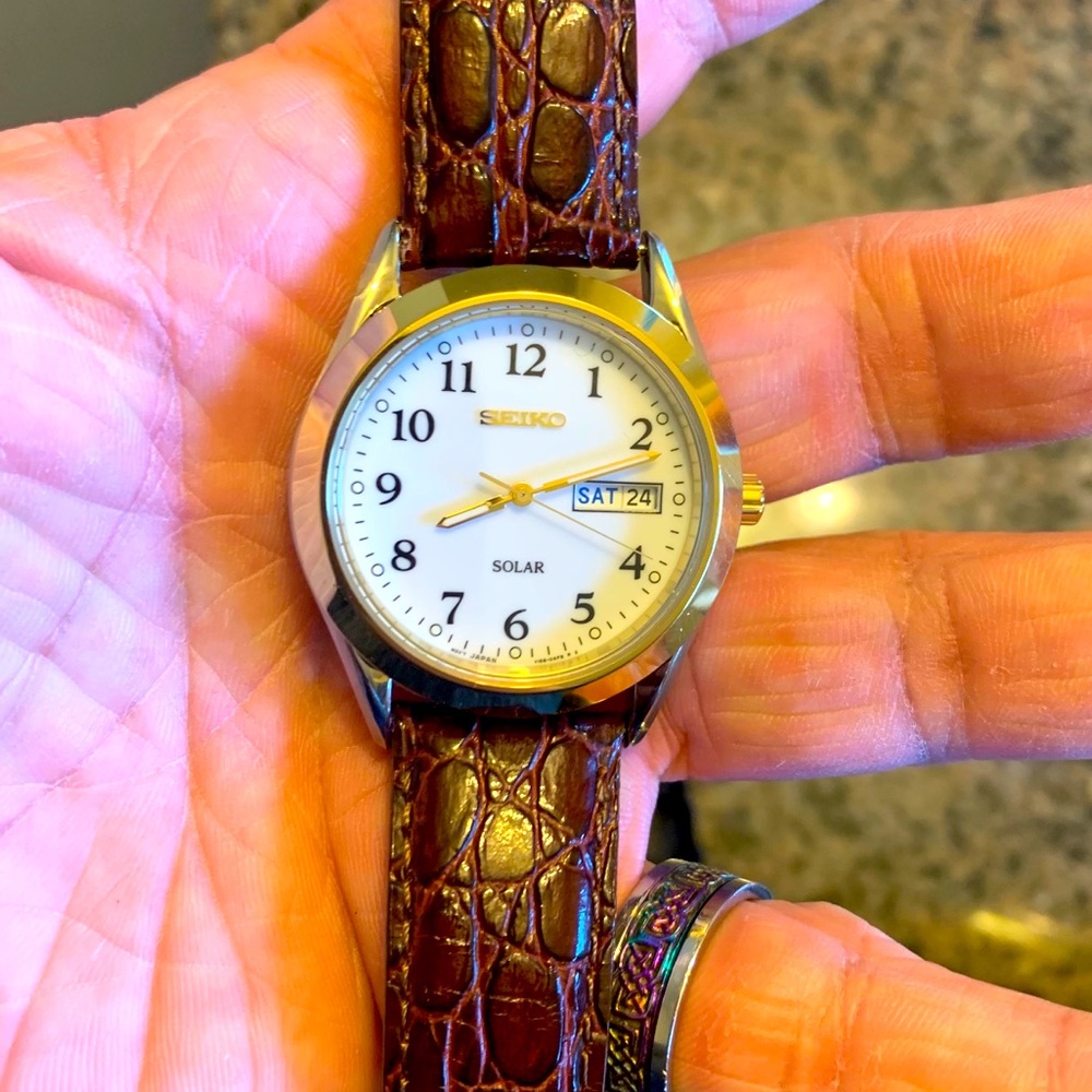 Vintage Seiko solar V158-0AB0